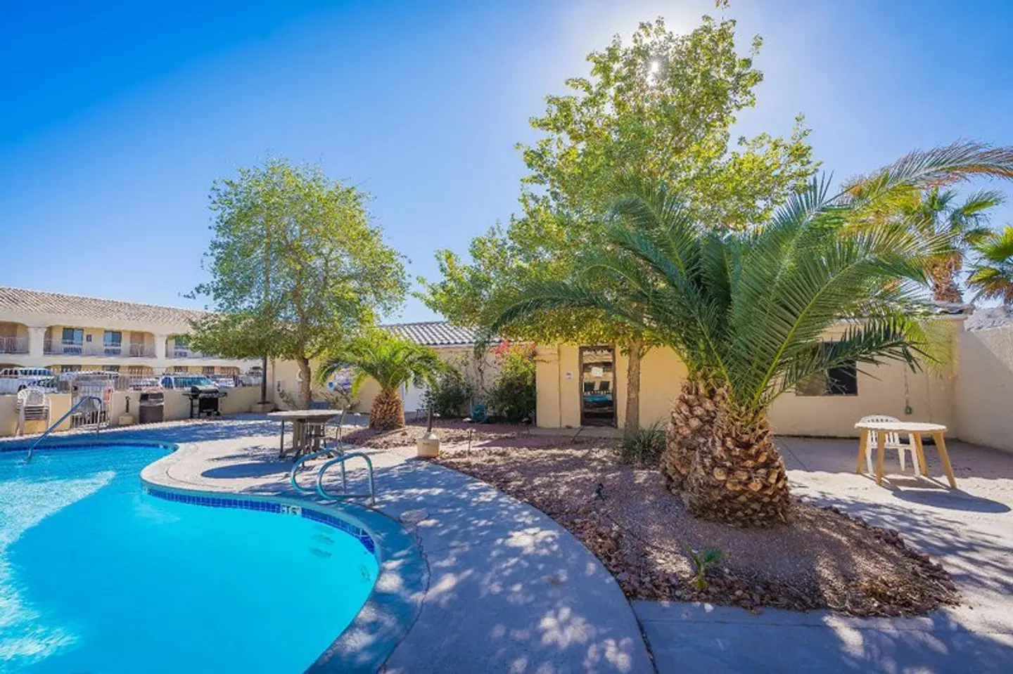 Rio Del Sol Inn OUTDOOR_POOL