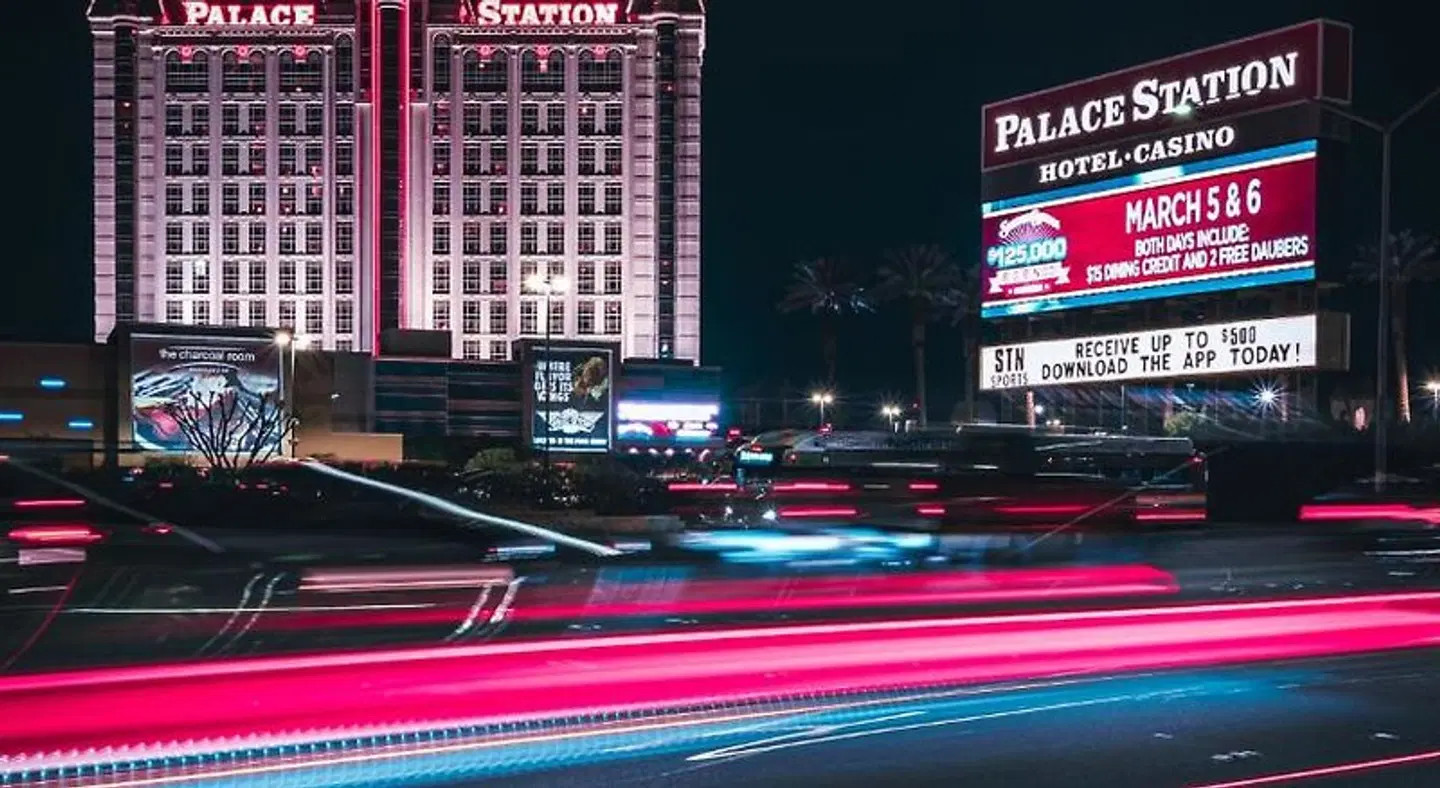 Palace Station Hotel & Casino EXTERIOR