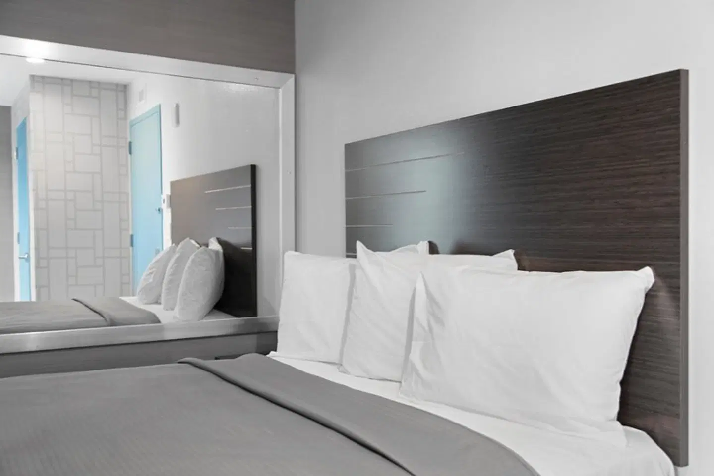 Hotel 365 Bronx ROOM_EXAMPLE