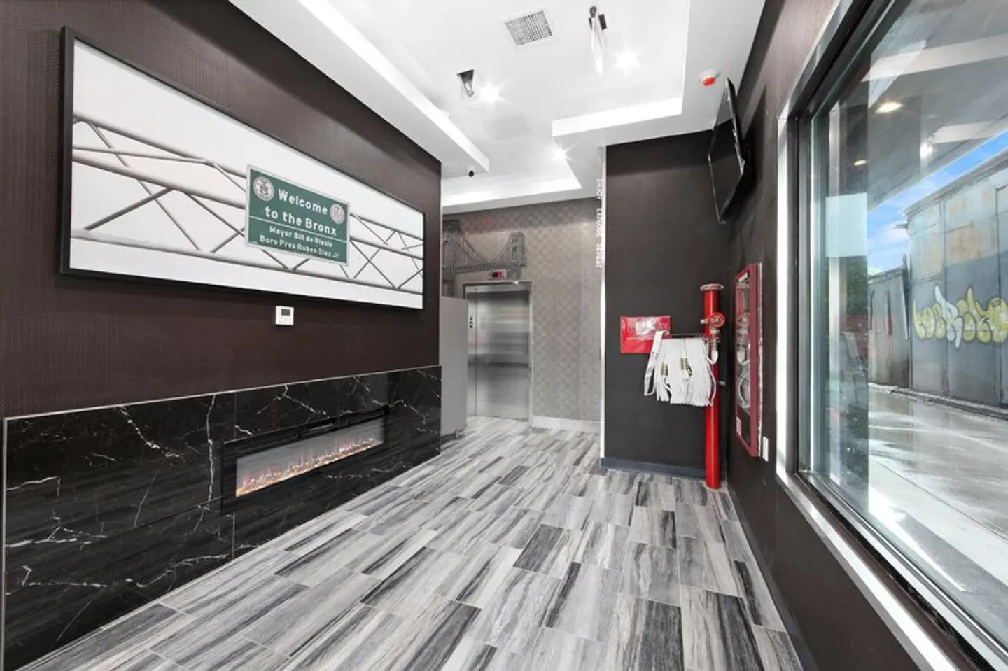 Hotel 365 Bronx ROOM_EXAMPLE
