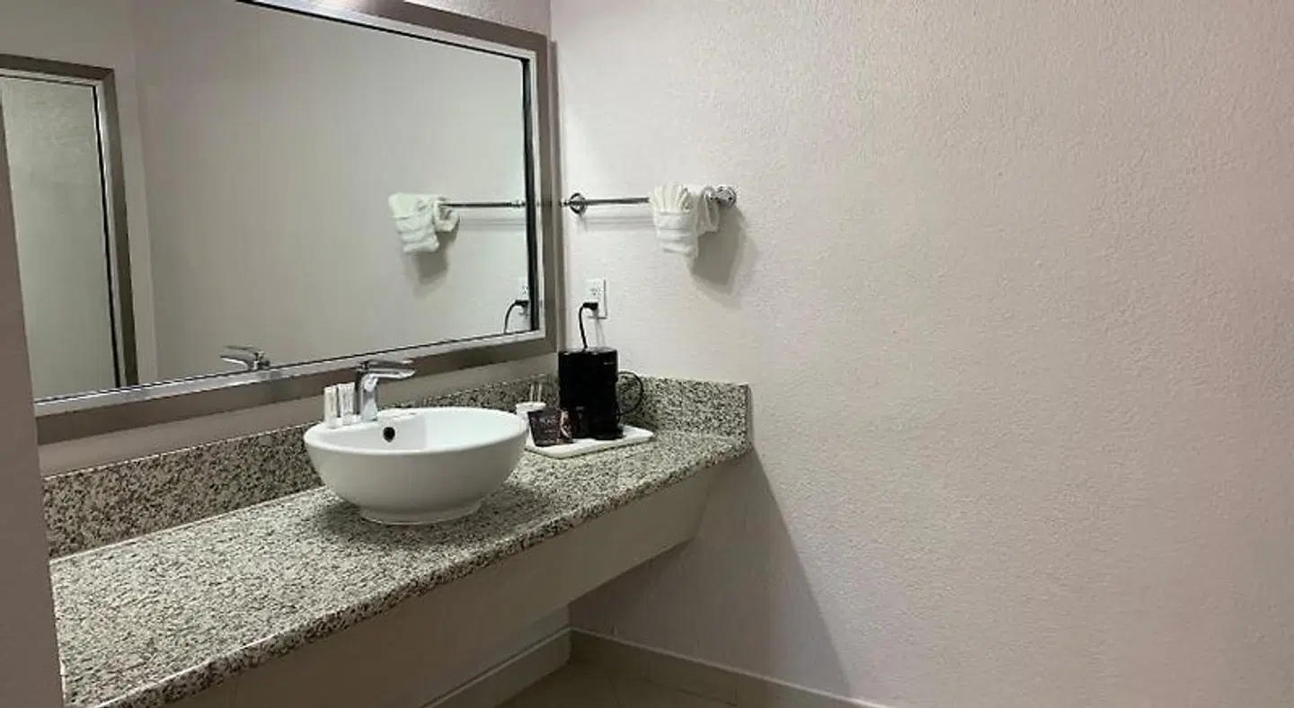 Death Valley Inn Badezimmer