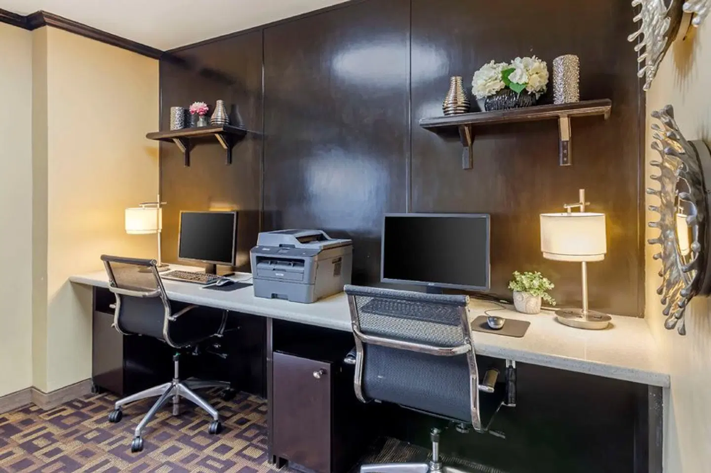 Best Western Canoga Park Motor Inn Bar