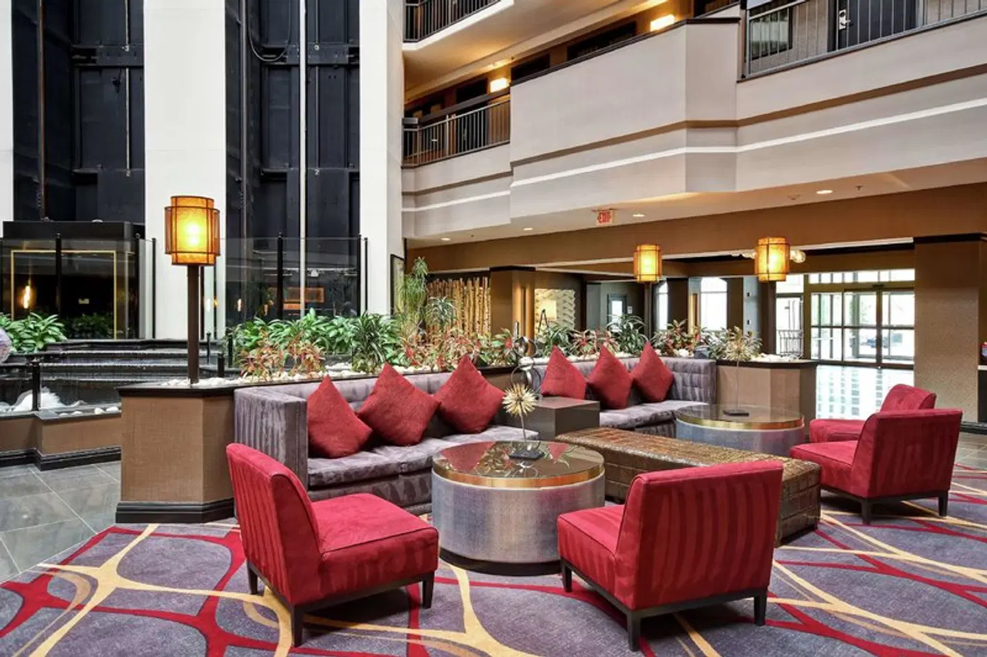 Embassy Suites by Hilton Dulles Airport Terrasse