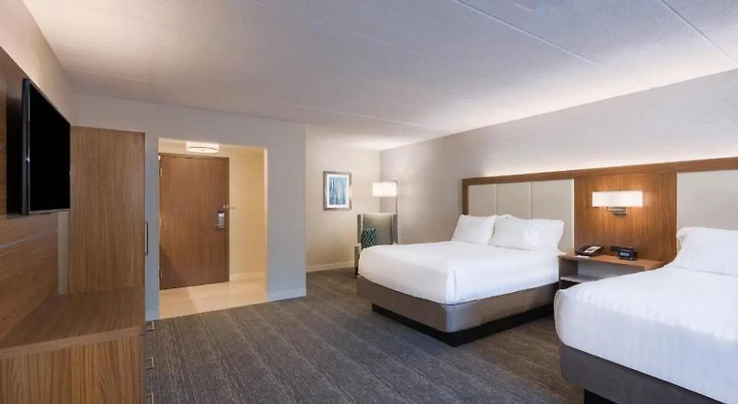 Holiday Inn Express Boston-Waltham by IHG ROOM_EXAMPLE