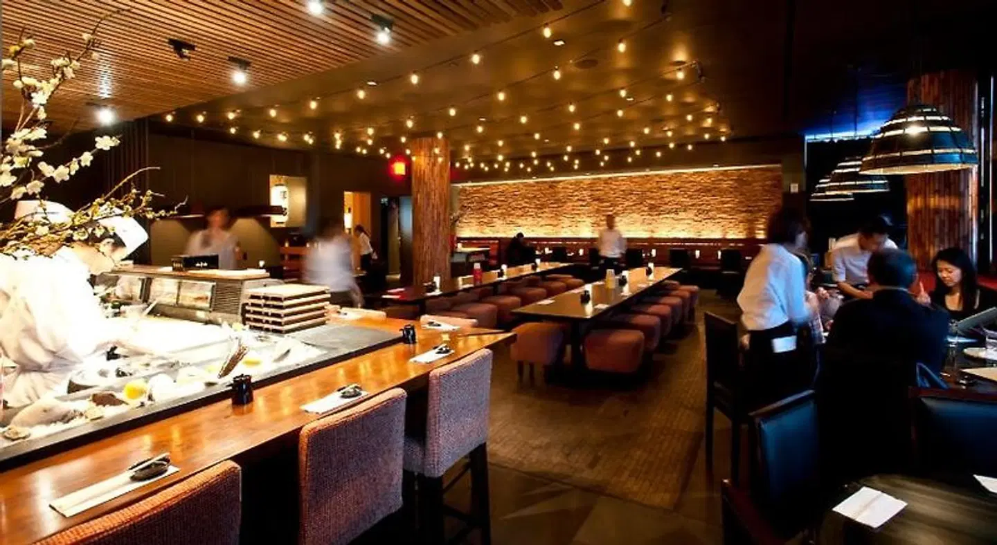 Sixty LES Restaurant