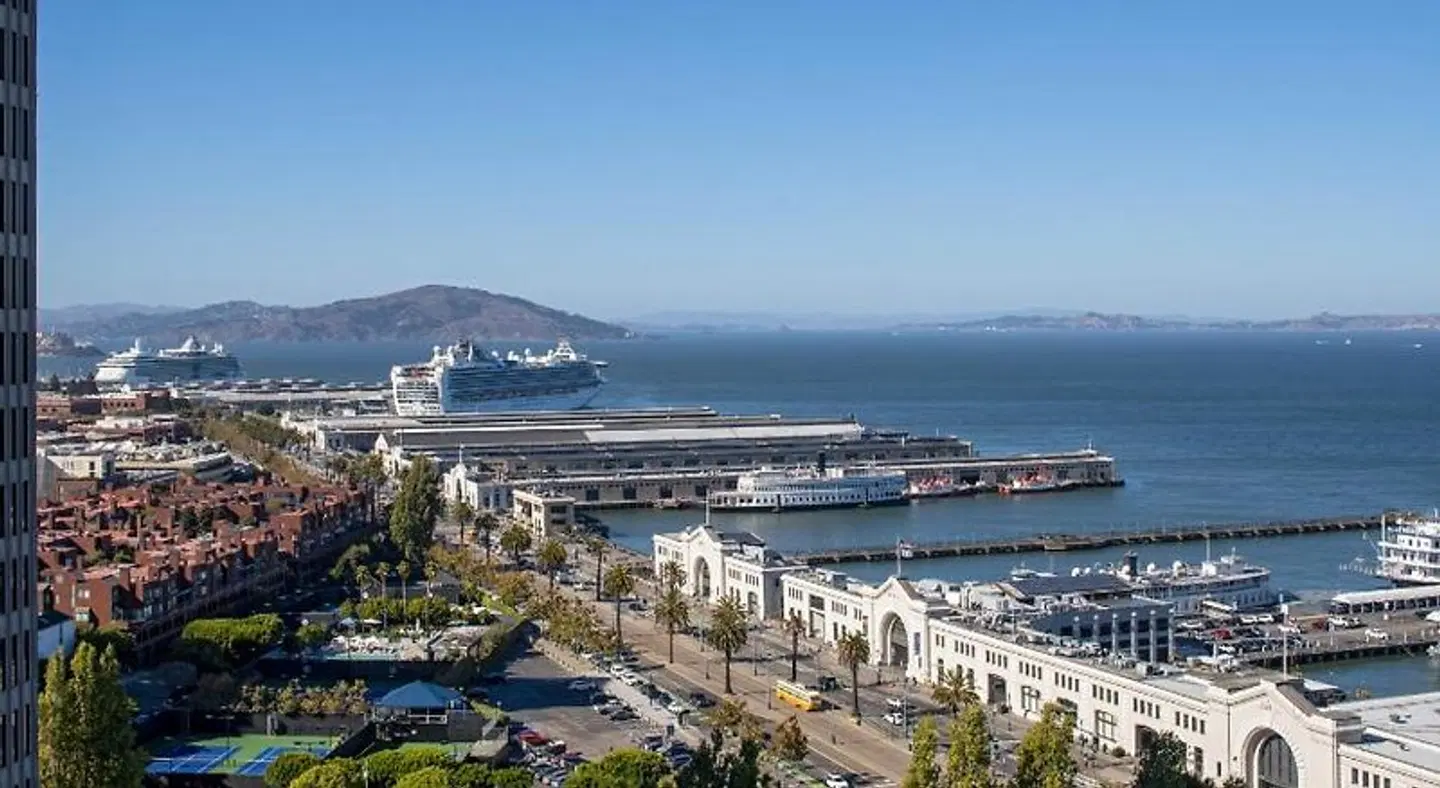 Hyatt Regency San Francisco EXTERIOR