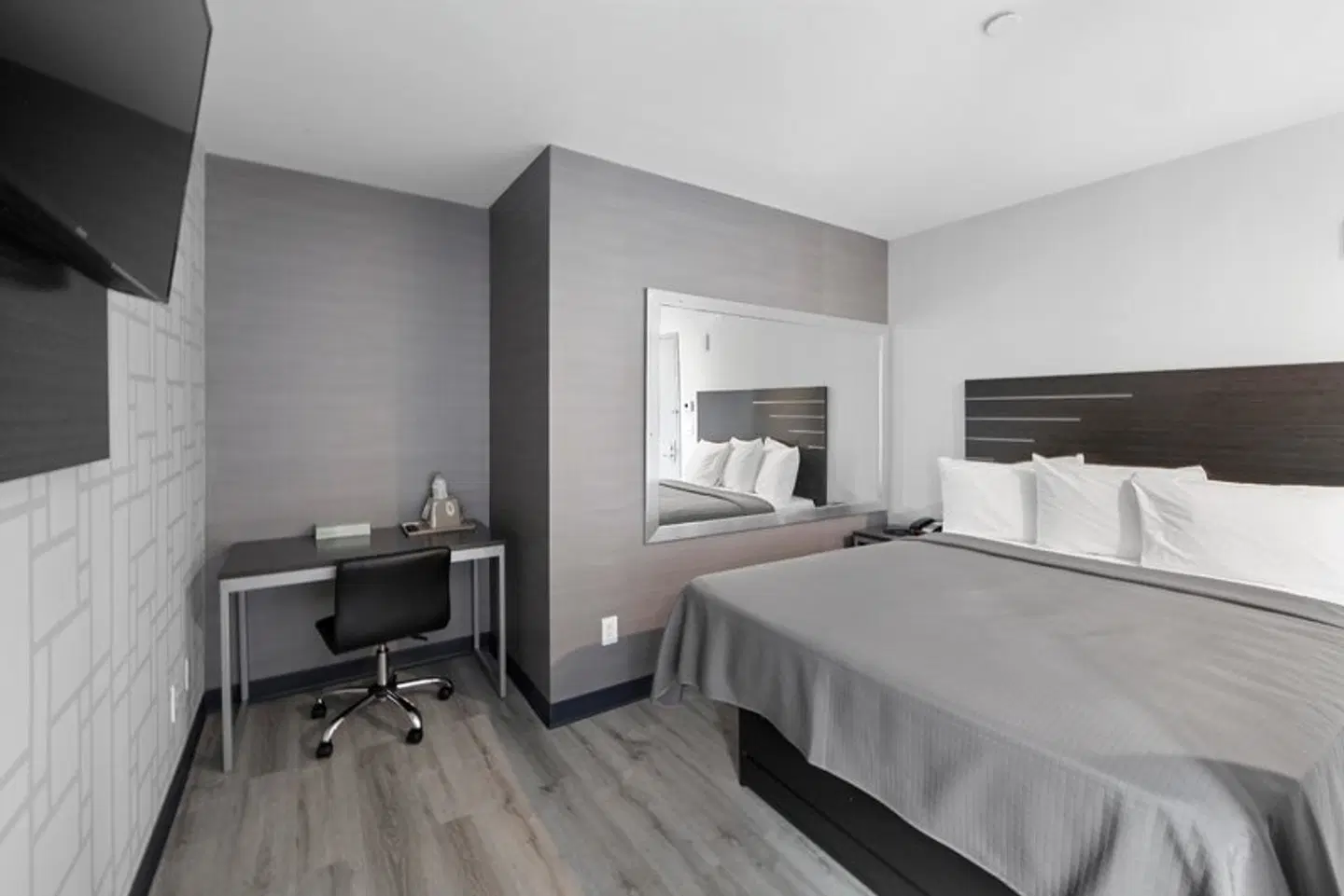 Hotel 365 Bronx ROOM_EXAMPLE