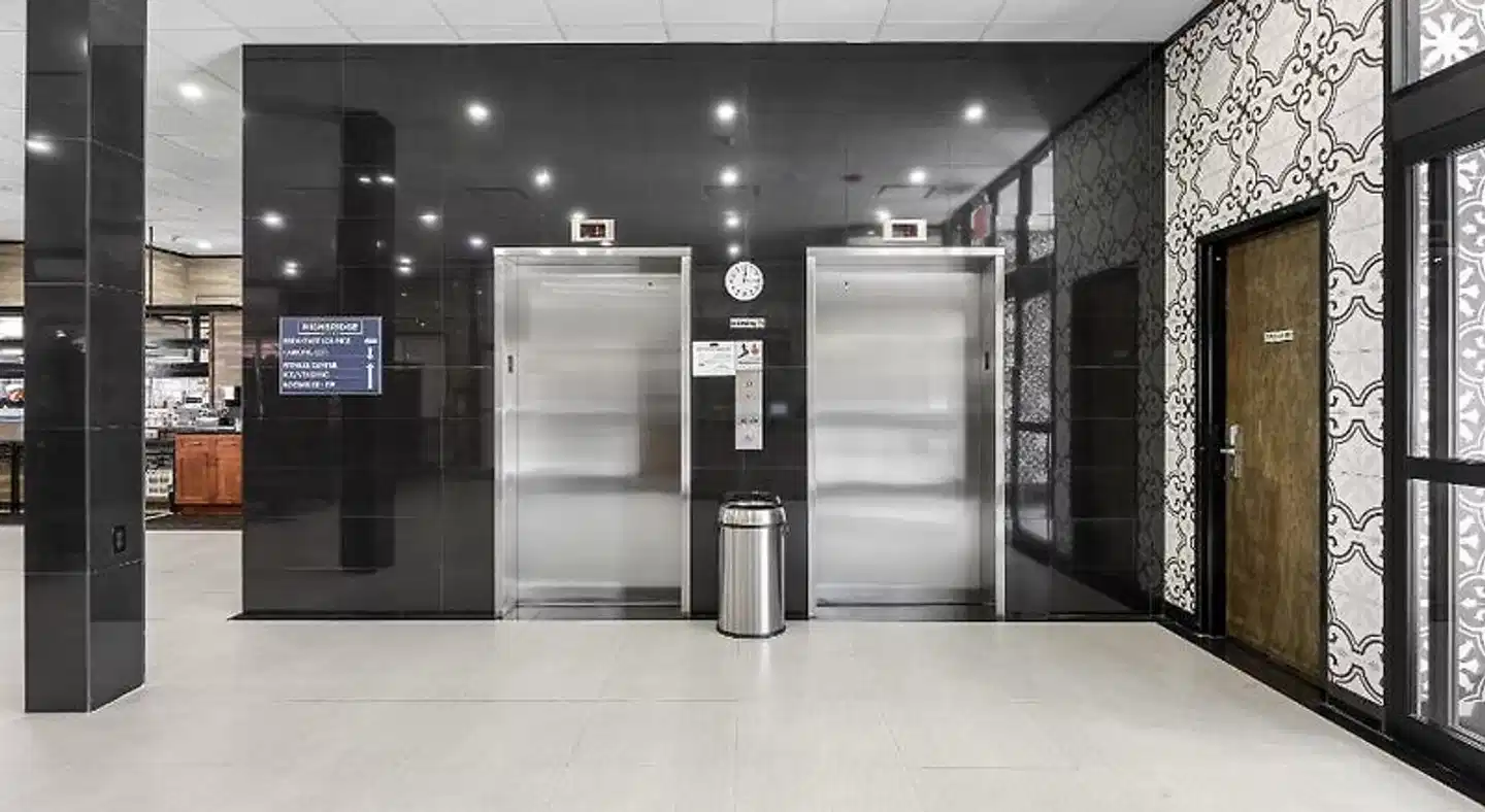 Highbridge Hotel Lobby