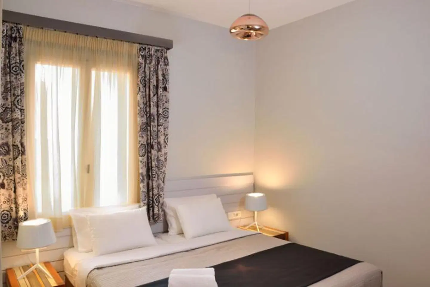 Elia Dorotheou ROOM_EXAMPLE