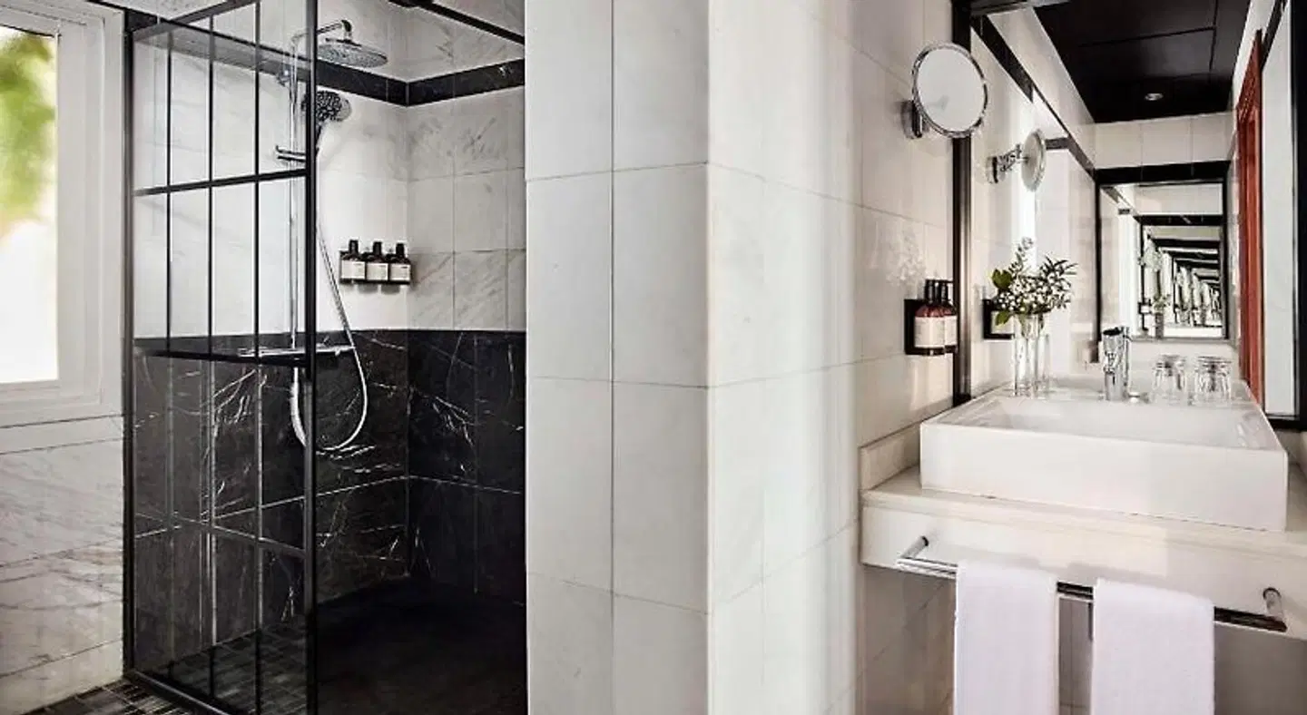 NH Madrid Alonso Martínez Badezimmer