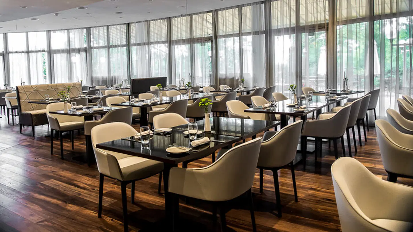 NH Prague City & NH Collection Prague Restaurant