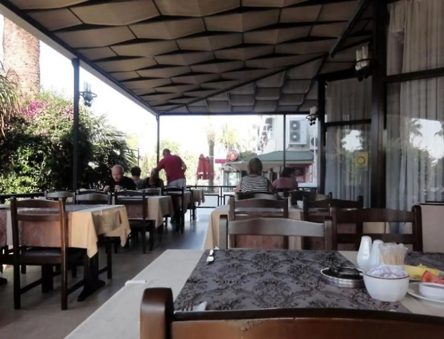 Boulevard Restaurant