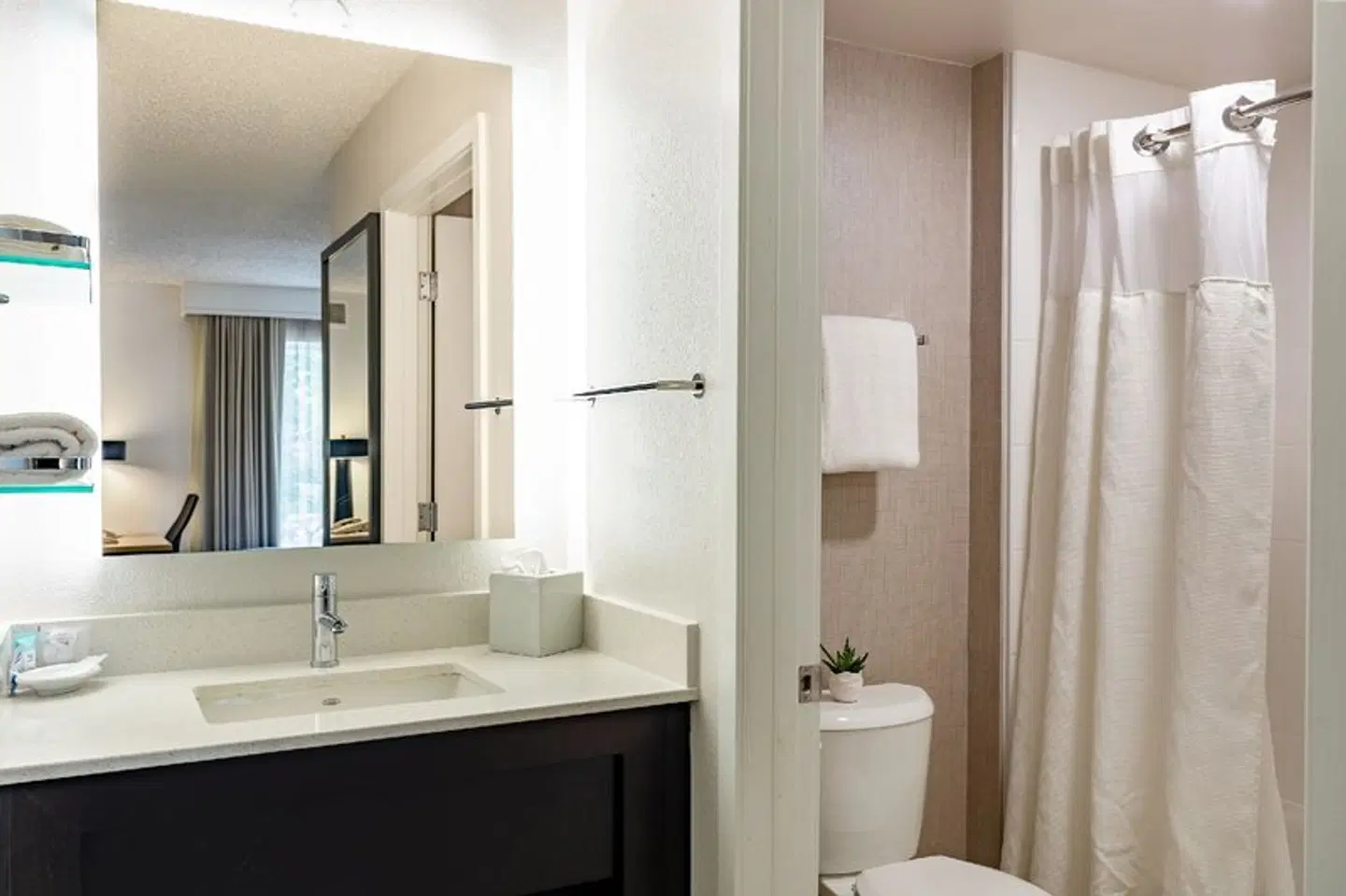 Sonesta ES Suites Parsippany Morris Plains Badezimmer