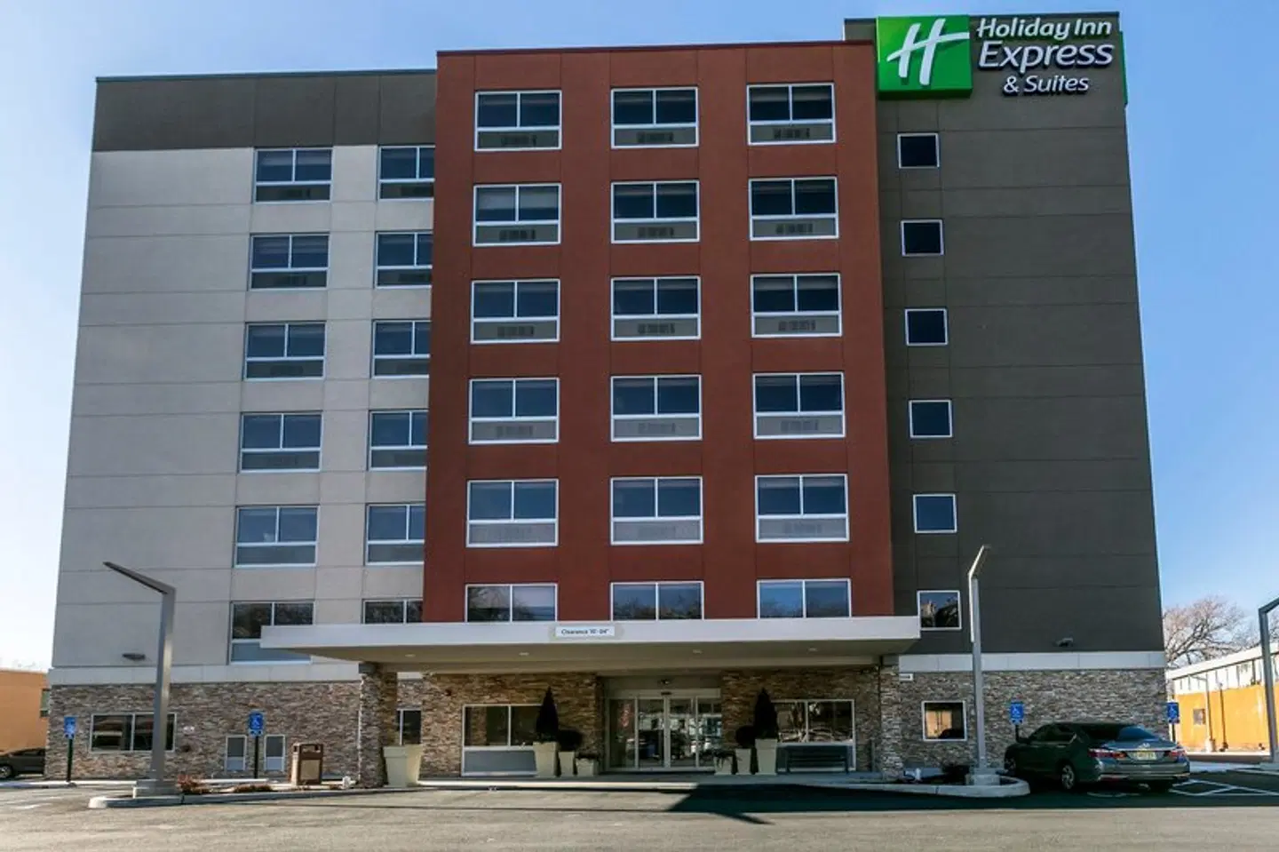 Holiday Inn Express & Suites Jersey City North - Hoboken by IHG EXTERIOR