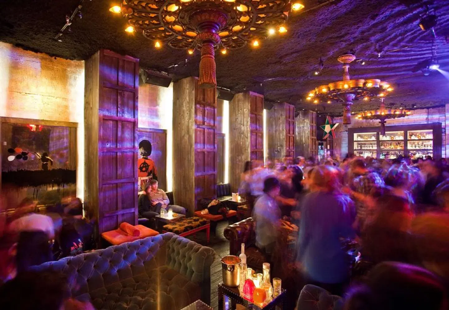 Dream Downtown Bar
