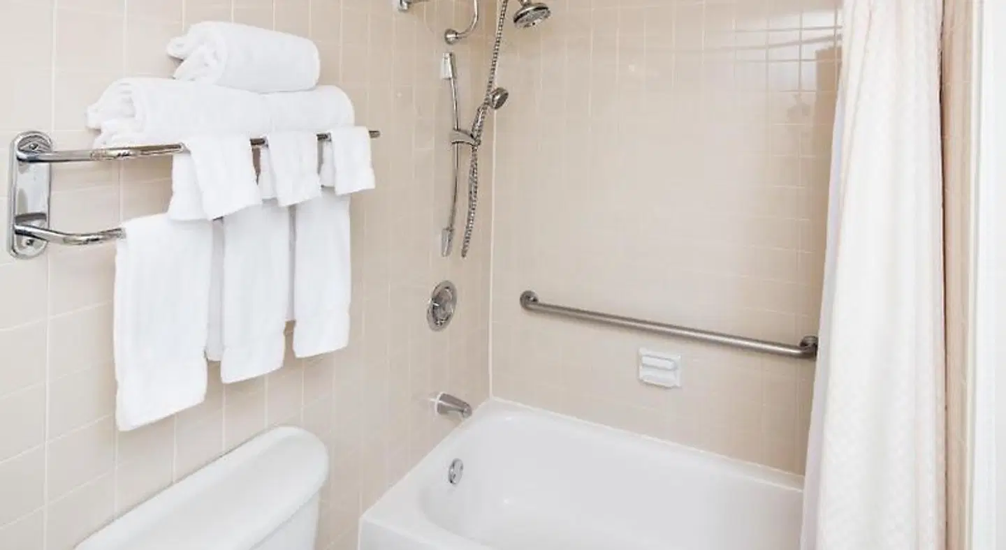 Red Lion Hotel Bellevue Badezimmer