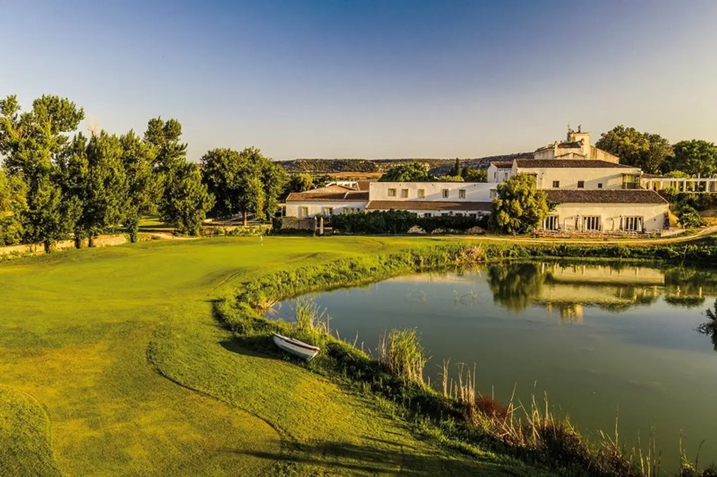 I Monasteri Golf Resort EXTERIOR