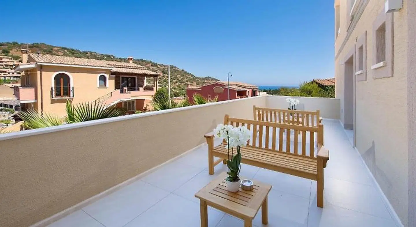 Domu Simius Hotel & Guest House Terrasse