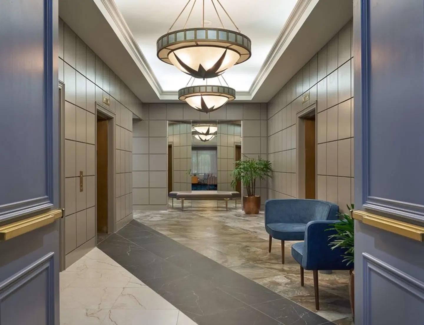 The Chifley Houston, Tapestry Collection by Hilton LOUNGE_LOBBY