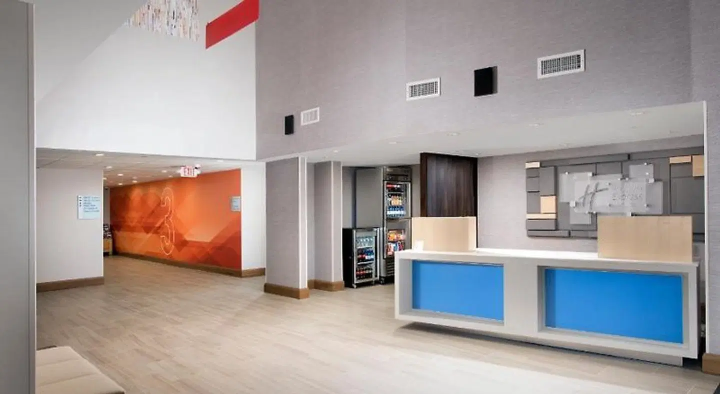 Holiday Inn Express & Suites College Park-University Area by IHG LOUNGE_LOBBY