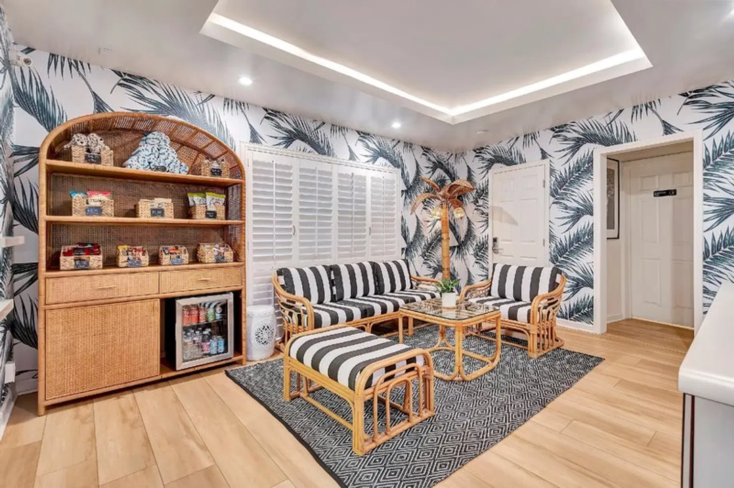 Santa Monica Motel ROOM_EXAMPLE