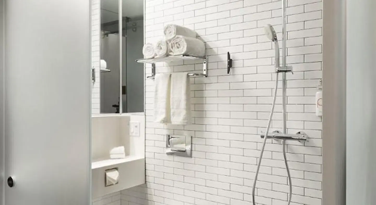 Pod Times Square Badezimmer