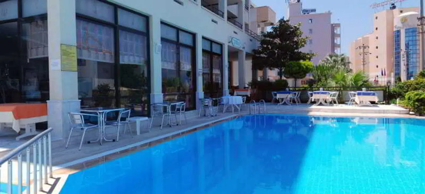 Cidihan Hotel OUTDOOR_POOL