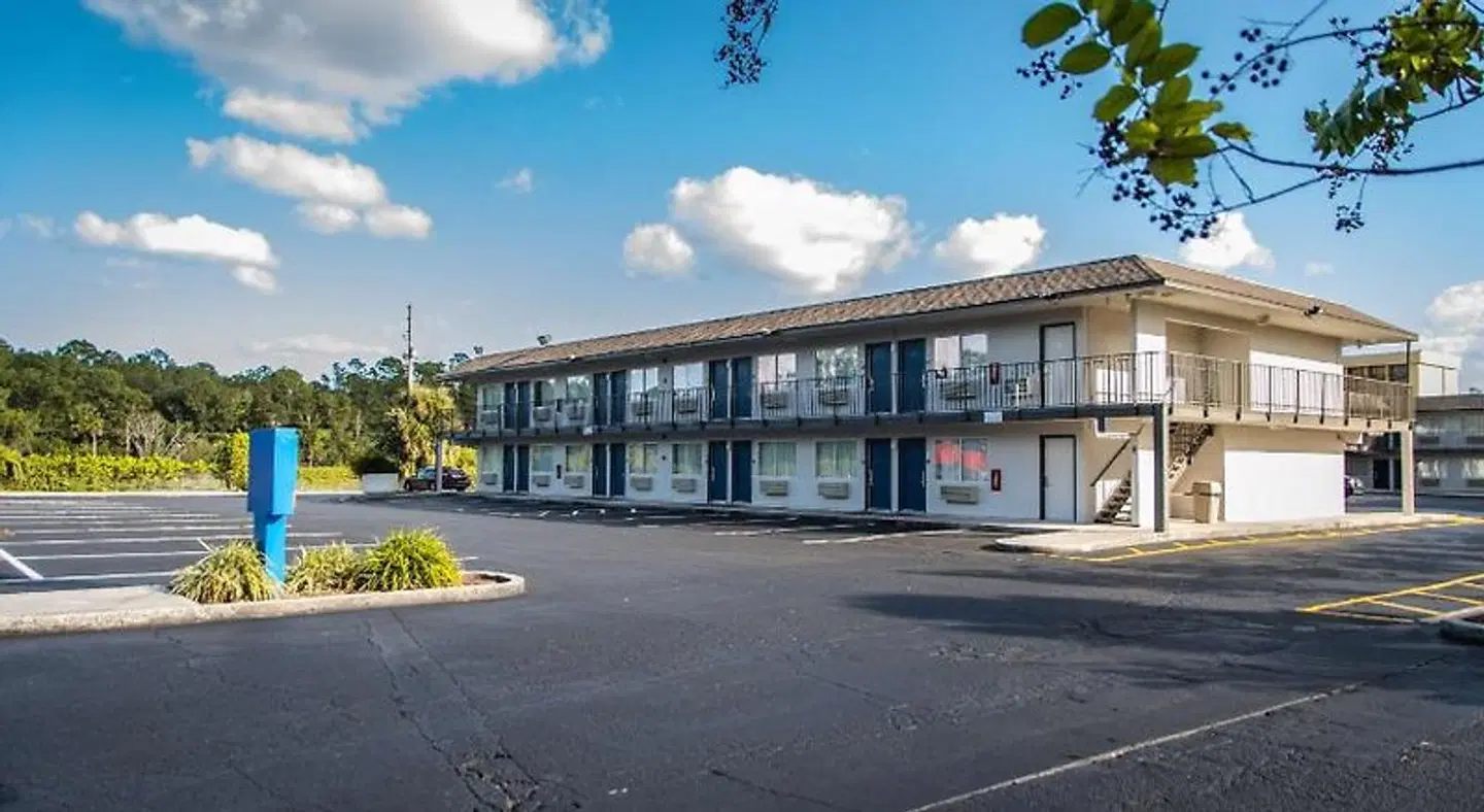 Motel 6 Kissimmee, FL - Orlando EXTERIOR