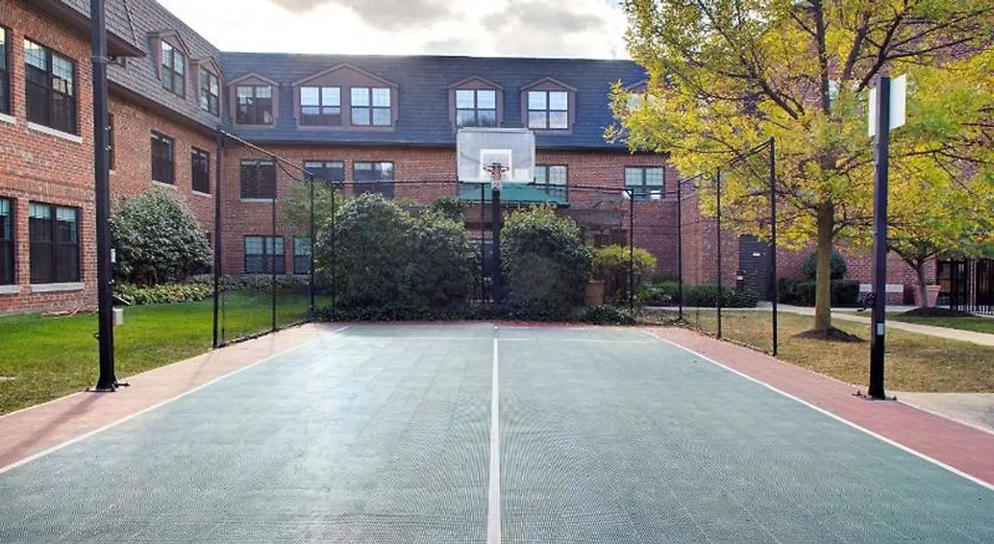 Hyatt House Parsippany-East EXTERIOR