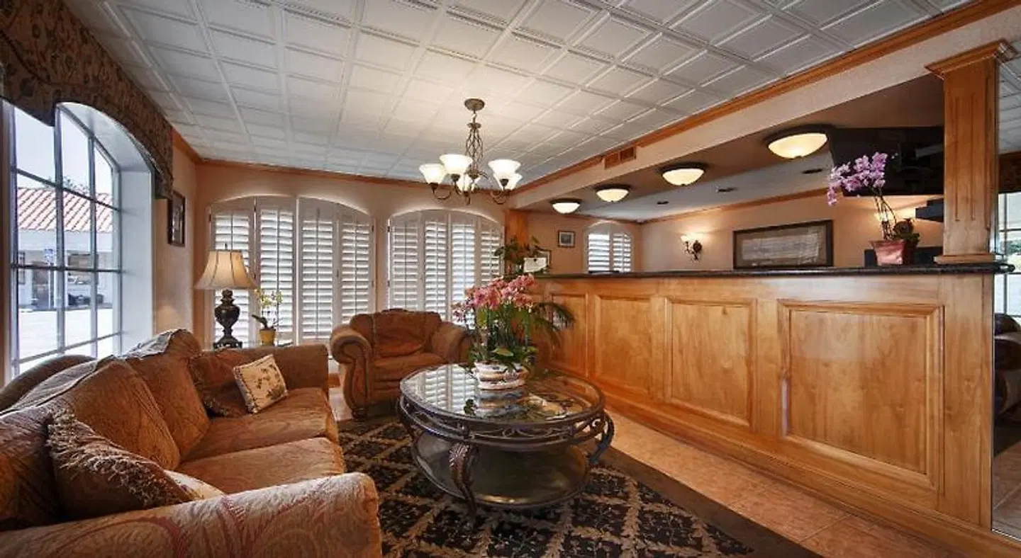 SureStay by Best Western Camarillo LOUNGE_LOBBY