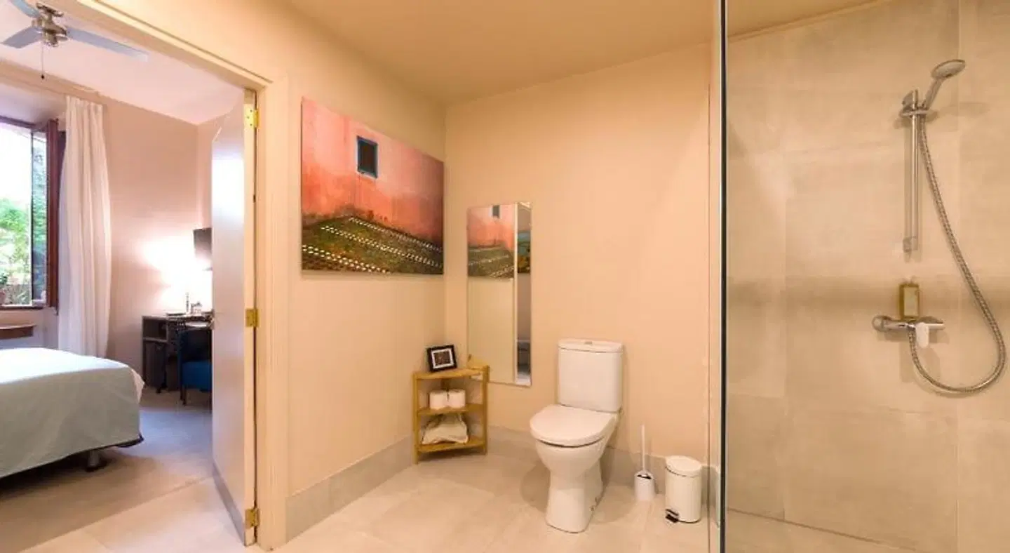 SólleRooms GuestHouse Badezimmer