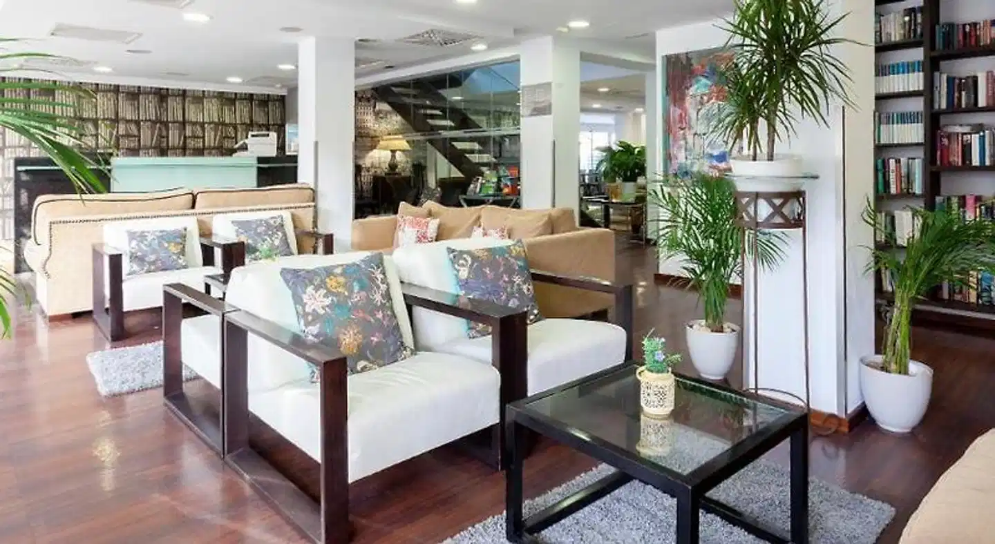 Portofino Lobby