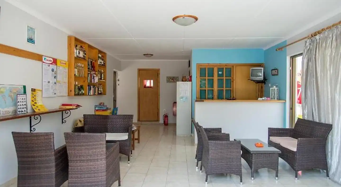 Yiannis Yard Studios & Apartments Lobby