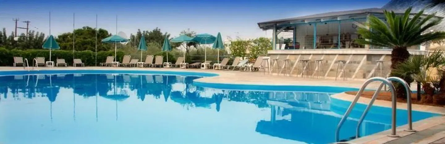 Resol Liza Mary Hotel OUTDOOR_POOL