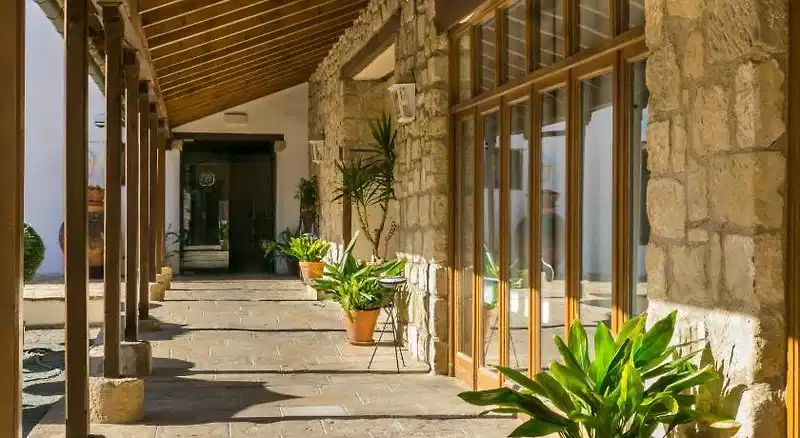 Puerta de la Luna – Hotelfoto