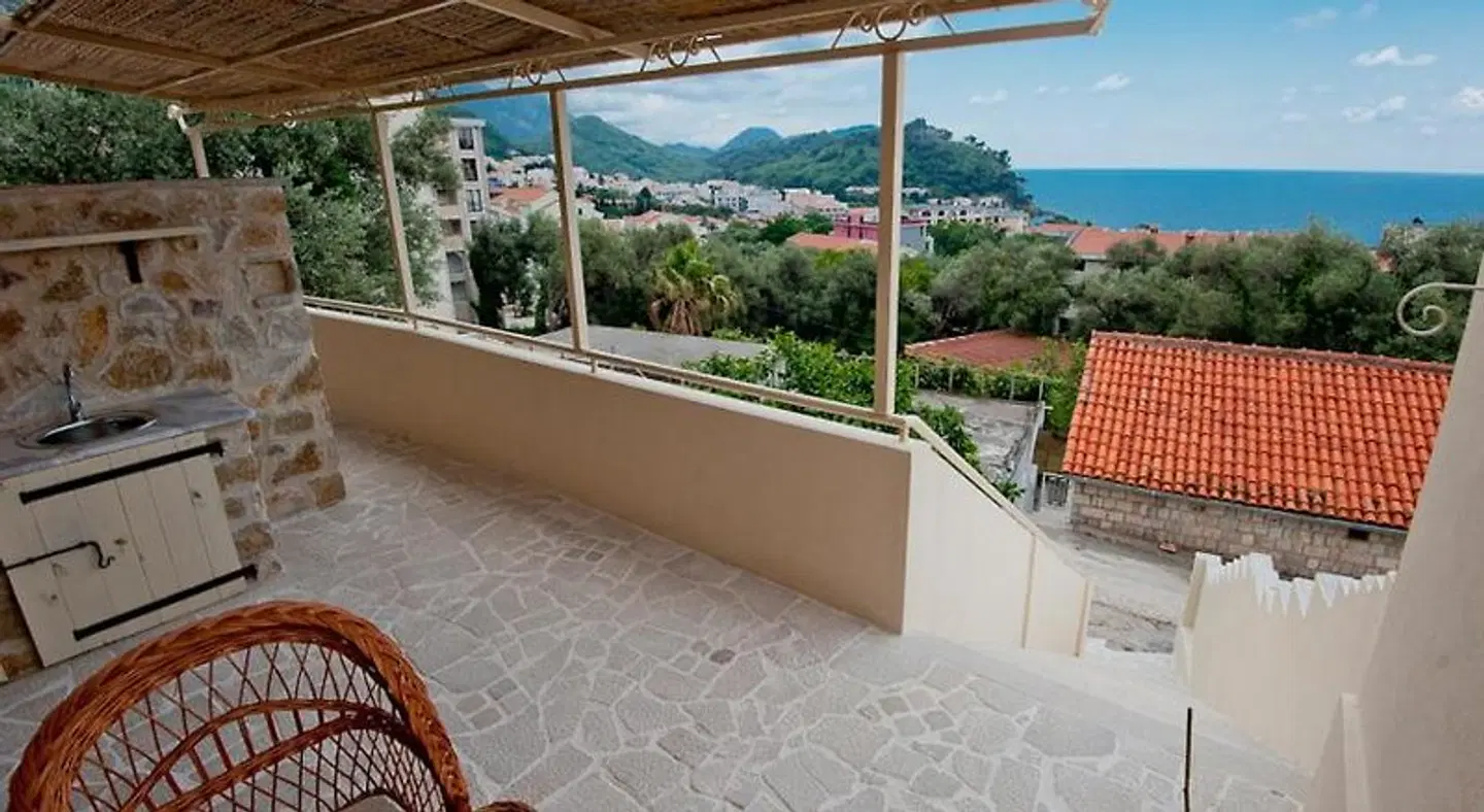 Medin di Lastua Terrasse
