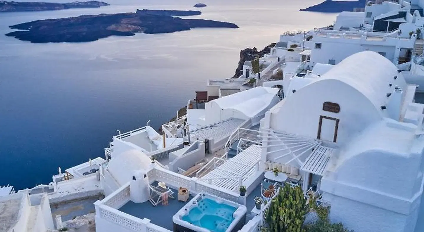 Santorini Mansion at Imerovigli OUTDOOR_POOL
