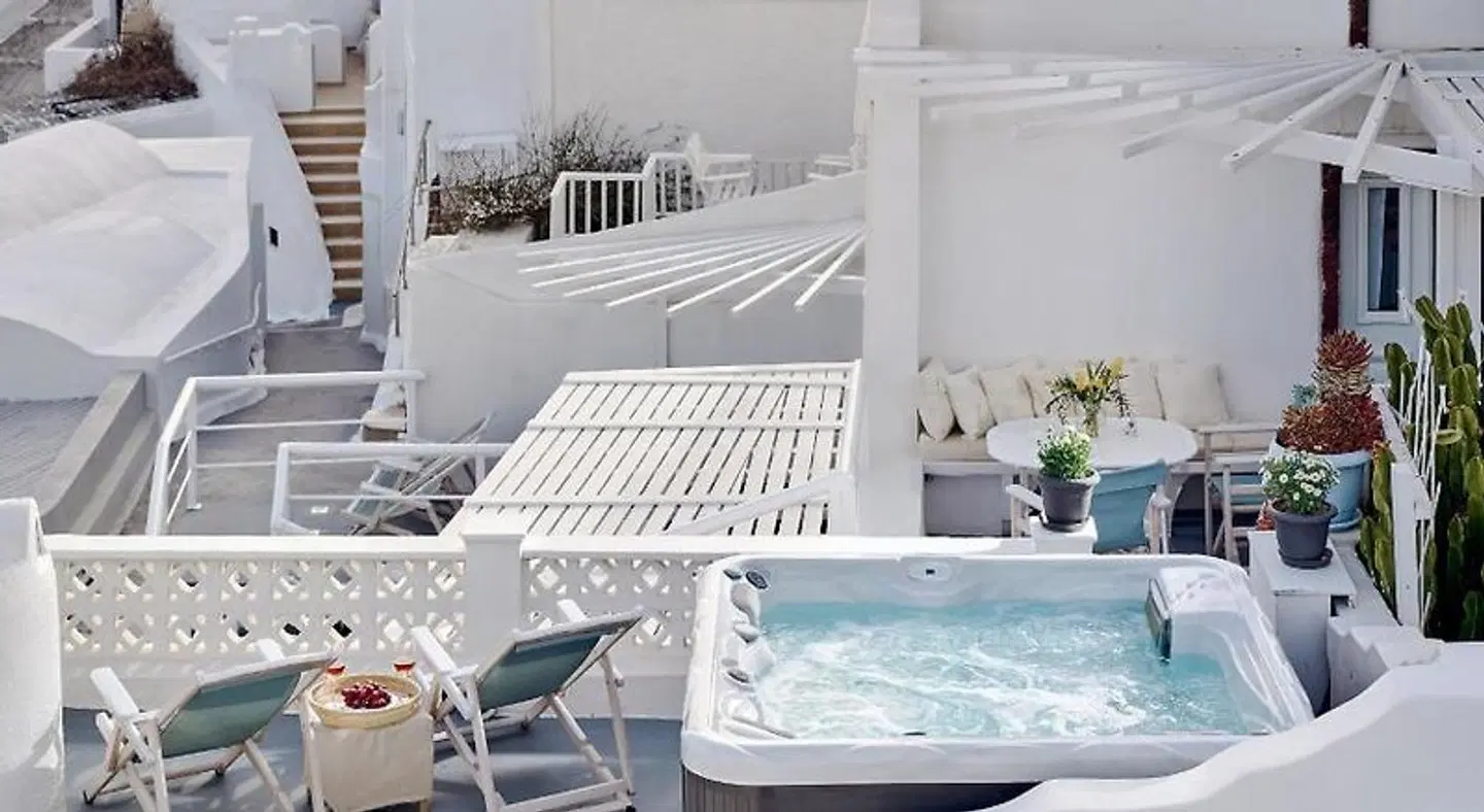 Santorini Mansion at Imerovigli Terrasse