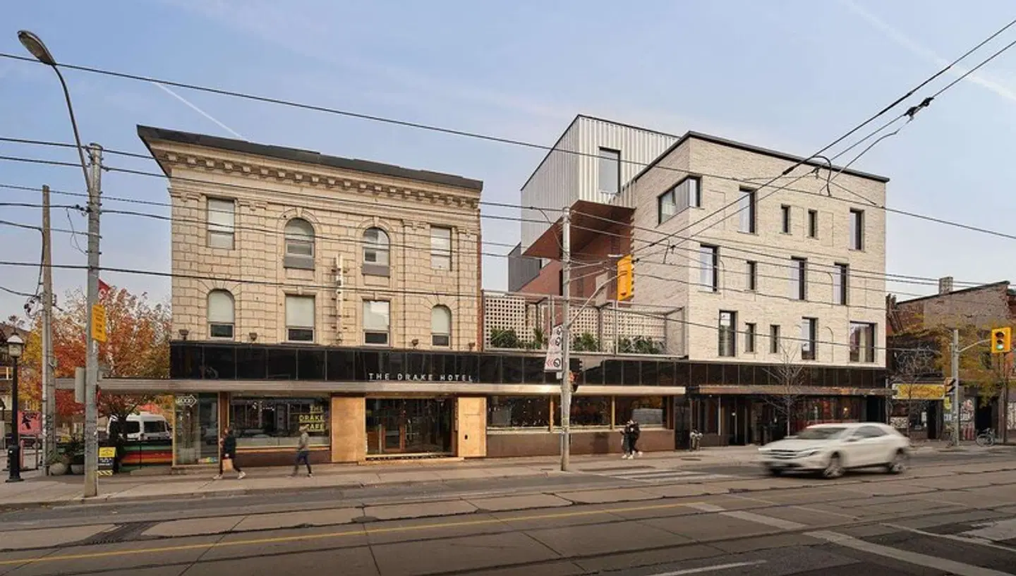 The Drake Hotel EXTERIOR