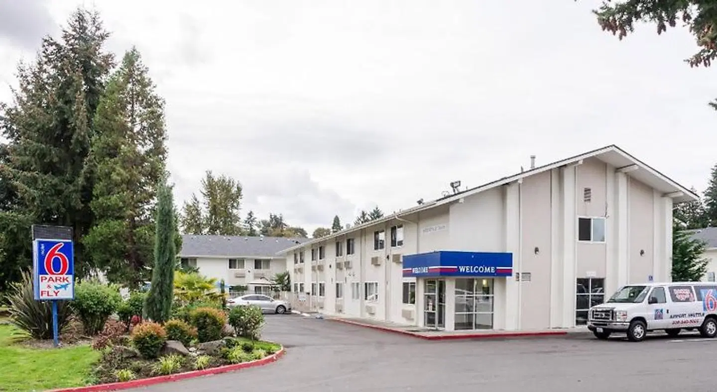 Motel 6 Seattle, WA - Sea-Tac Airport South EXTERIOR