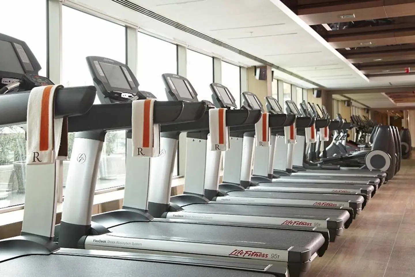 Renaissance Istanbul Polat Bosphorus Hotel SPORTS_AND_LEISURE