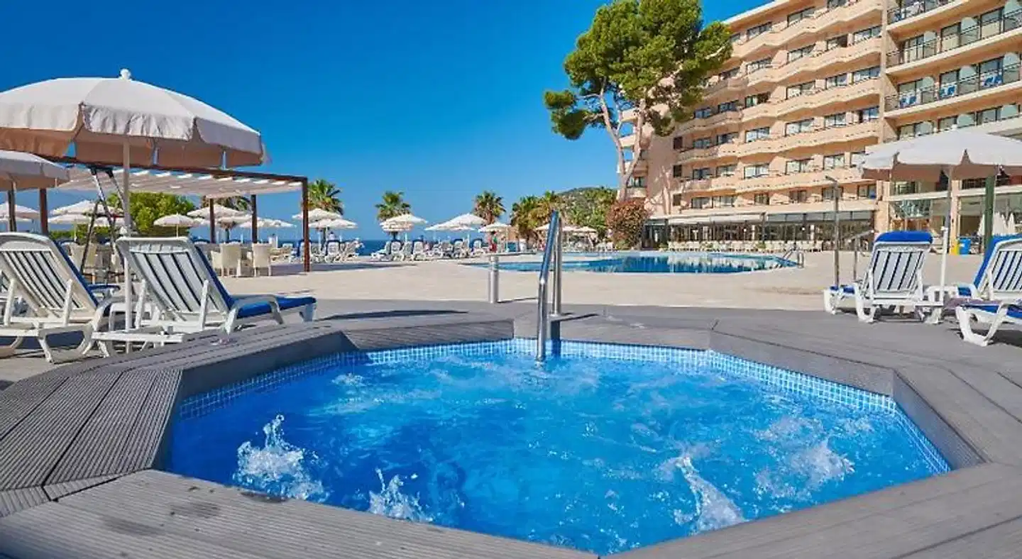 Grupotel Playa Camp de Mar Pool