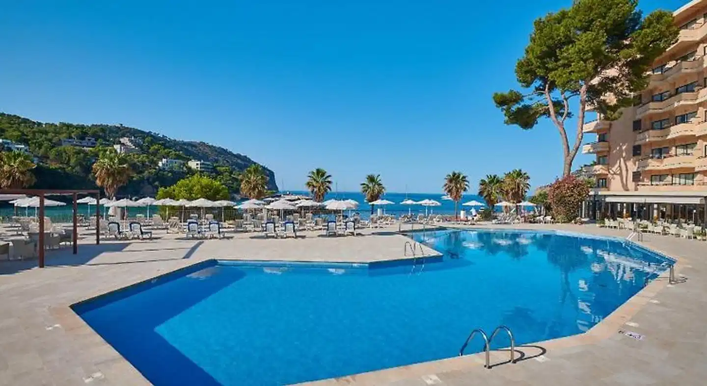 Grupotel Playa Camp de Mar Pool