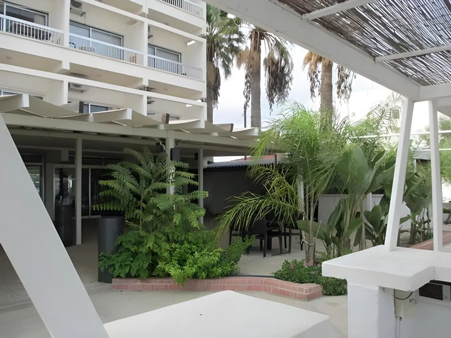 Island Boutique Hotel EXTERIOR