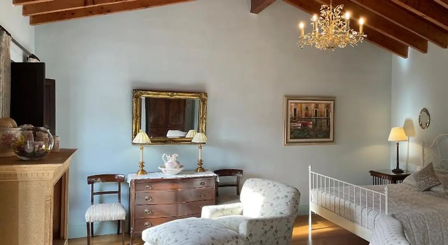 Salvia ROOM_EXAMPLE