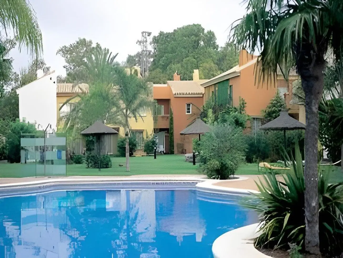 Hotel Soho Boutique Vistahermosa OUTDOOR_POOL