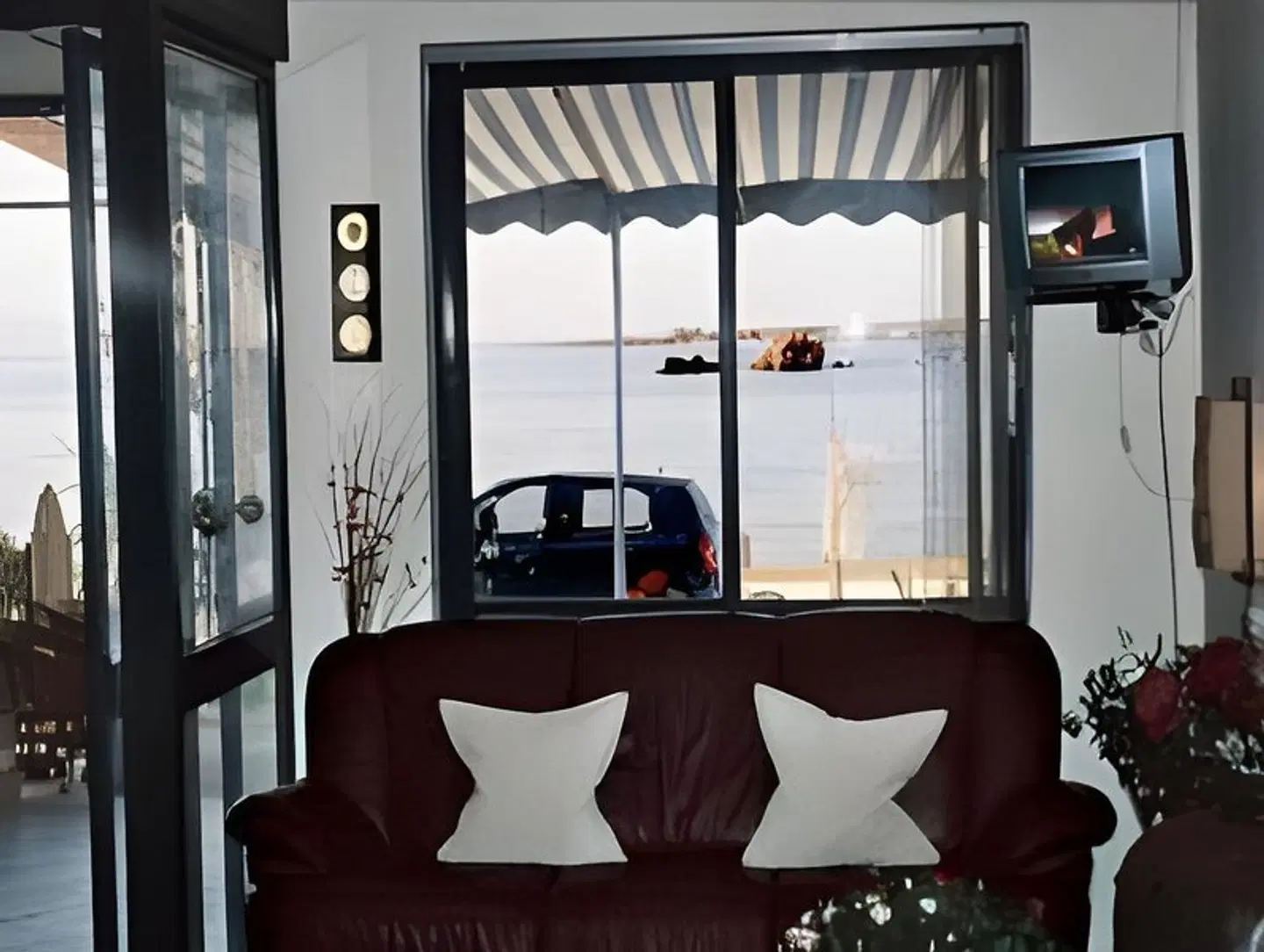 Danaos LOUNGE_LOBBY