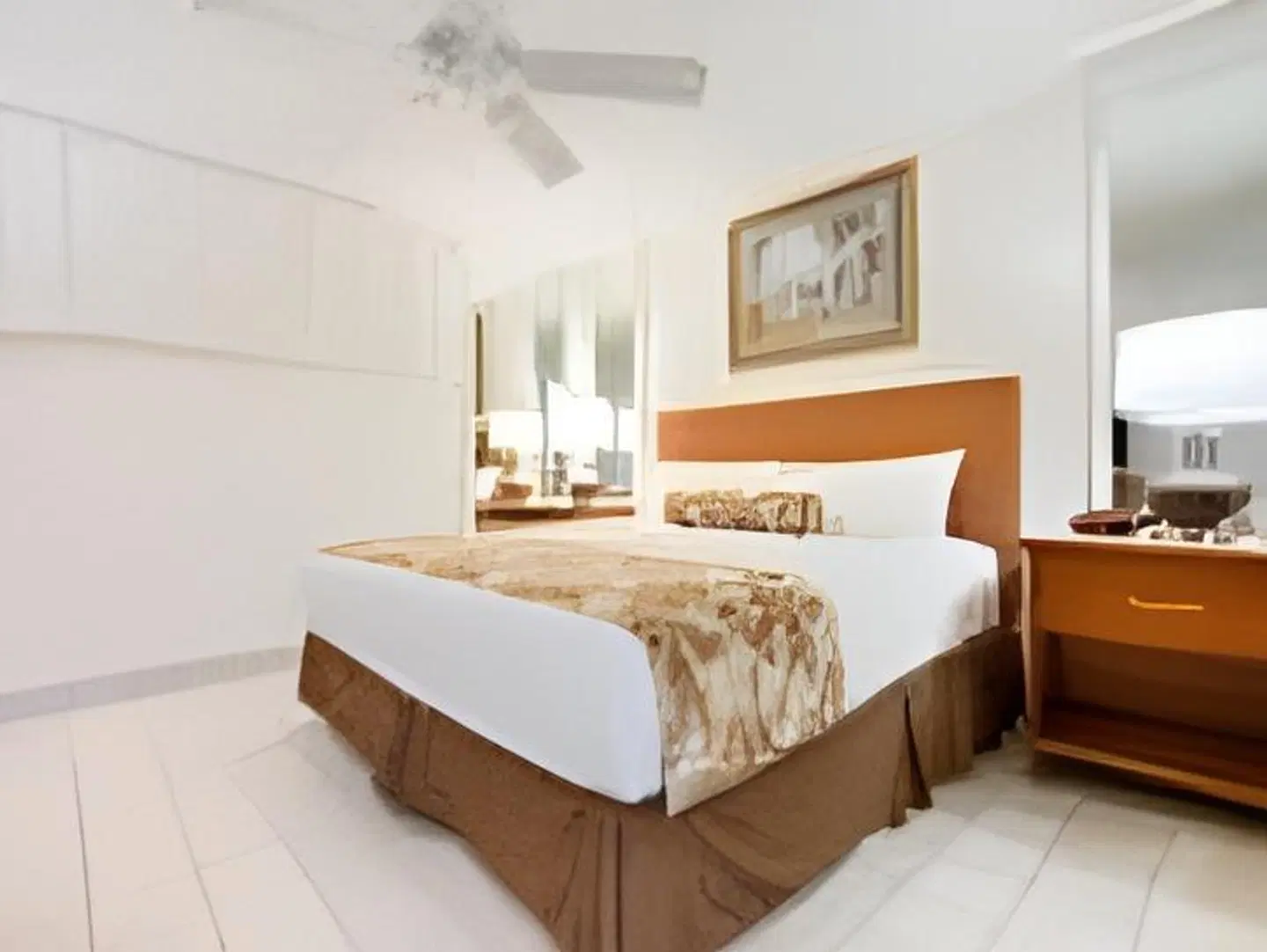 Maui Schooner Resort ROOM_EXAMPLE