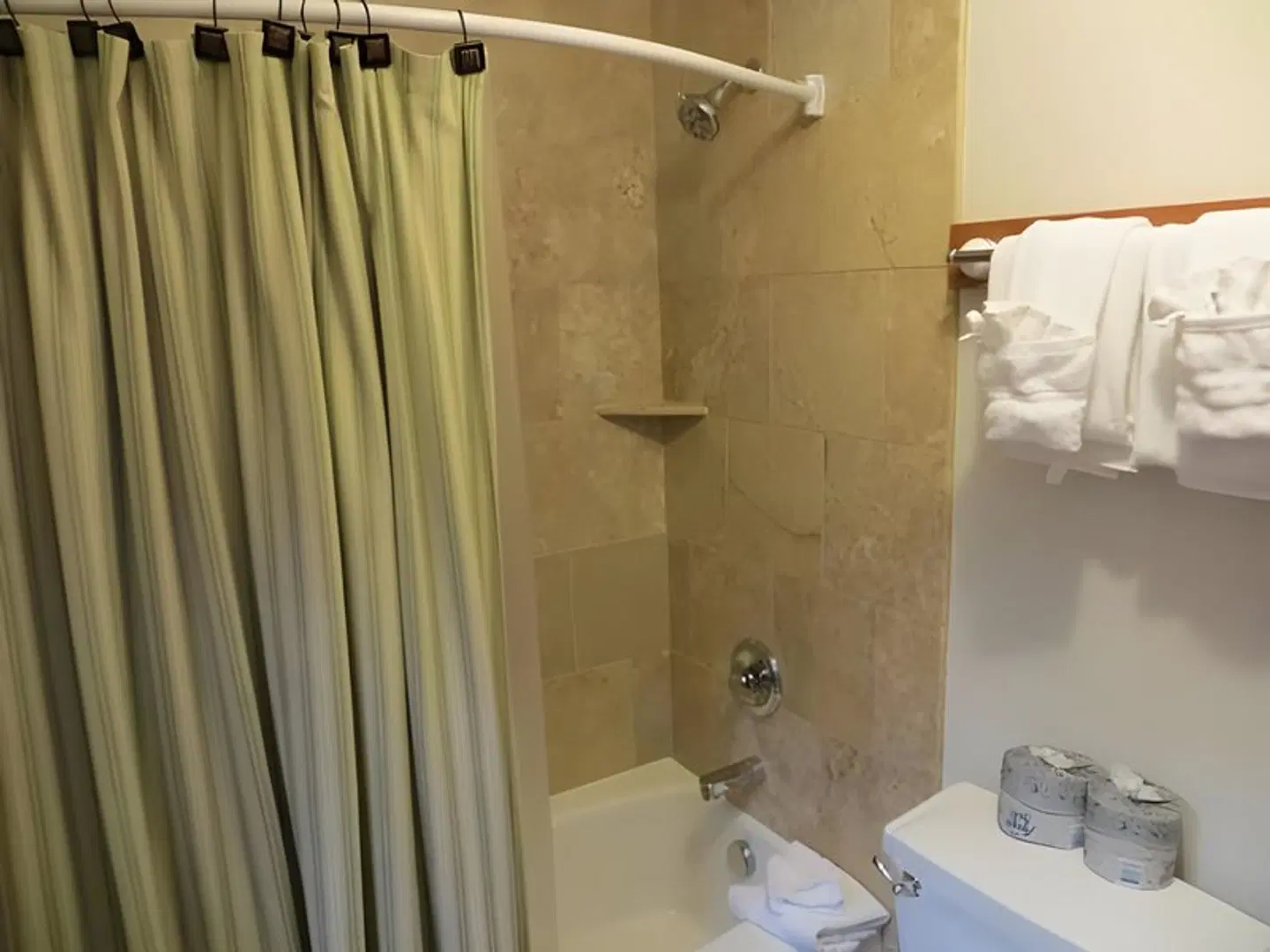 Silver Moon Inn Badezimmer