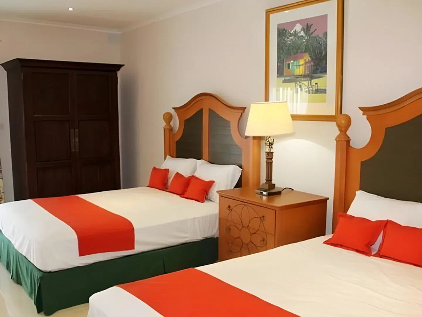 Port View Guesthouse ROOM_EXAMPLE